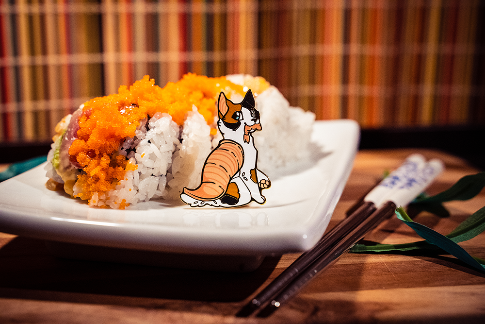 Pins | Bobtail Yellowtail Hard Enamel Pin | Sushi Tomodachi